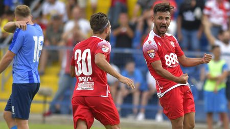 Dinamo închide etapa a 2-a a Ligii 2, după ce pe prima o deschisese! Runda începe de vineri, iar rivalele Steaua și Dinamo au fost puse să joace în timpul săptămânii. Meciurile televizate