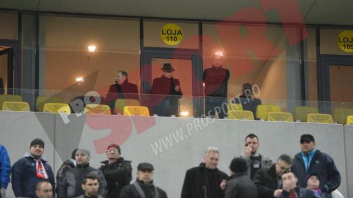 Becali a început deja sărbătoarea pentru titlu:** "I-am batjocorit!" Ce 'cursă' spune că le-a întins Reghe englezilor de la Chelsea