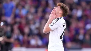 A ratat ocazia carierei în Barcelona – Real Madrid 4-3 și și-a închis comentariile pe rețelele de socializare din cauza înjurăturilor fără oprire