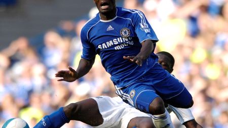 Vești bune pentru CFR: Essien s-a accidentat!