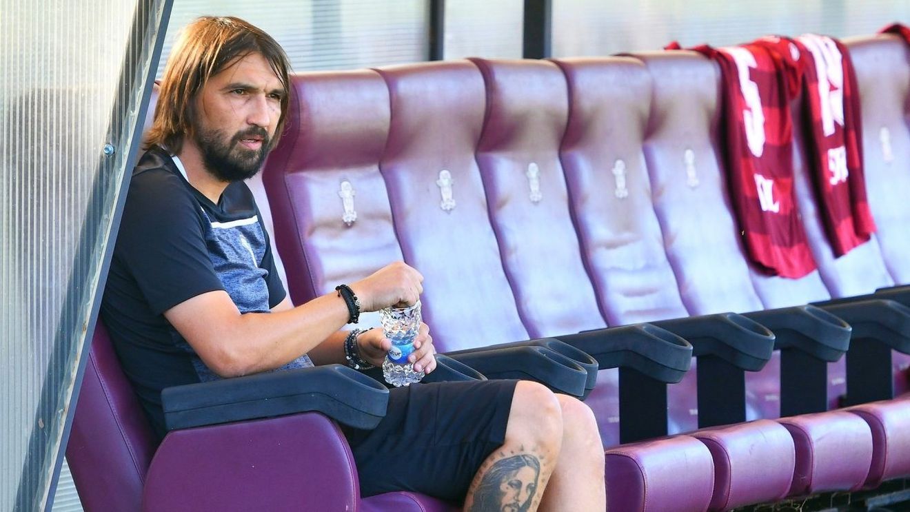 ULTIMA ORĂ | E oficial: Rapid se desparte de Dan Alexa. Cine îl poate înlocui pe banca giuleștenilor