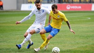 A fost stabilit programul primelor două etape ale noului sezon al Ligii 2. ”FC U” Craiova – Ripensia e primul joc televizat