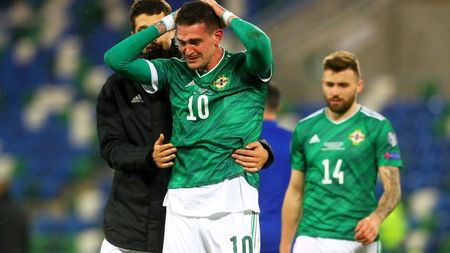 Transfer spectaculos în România! Kyle Lafferty, golgheterul Irlandei de Nord, vine în Liga 1 | EXCLUSIV