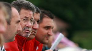 Dinu: "Nu cred că Rednic a plecat din cauza mea!"