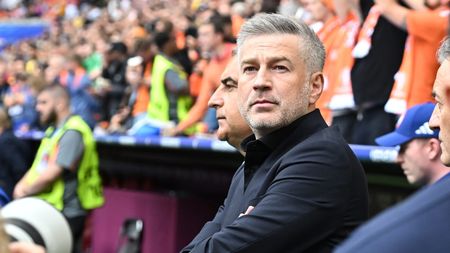 Edi Iordănescu, avertisment din interiorul FRF chiar în timpul negocierilor cu Răzvan Burleanu: „Din Qatar sau Emirate e greu să îți păstrezi grandoarea unui antrenor care a reușit”. VIDEO