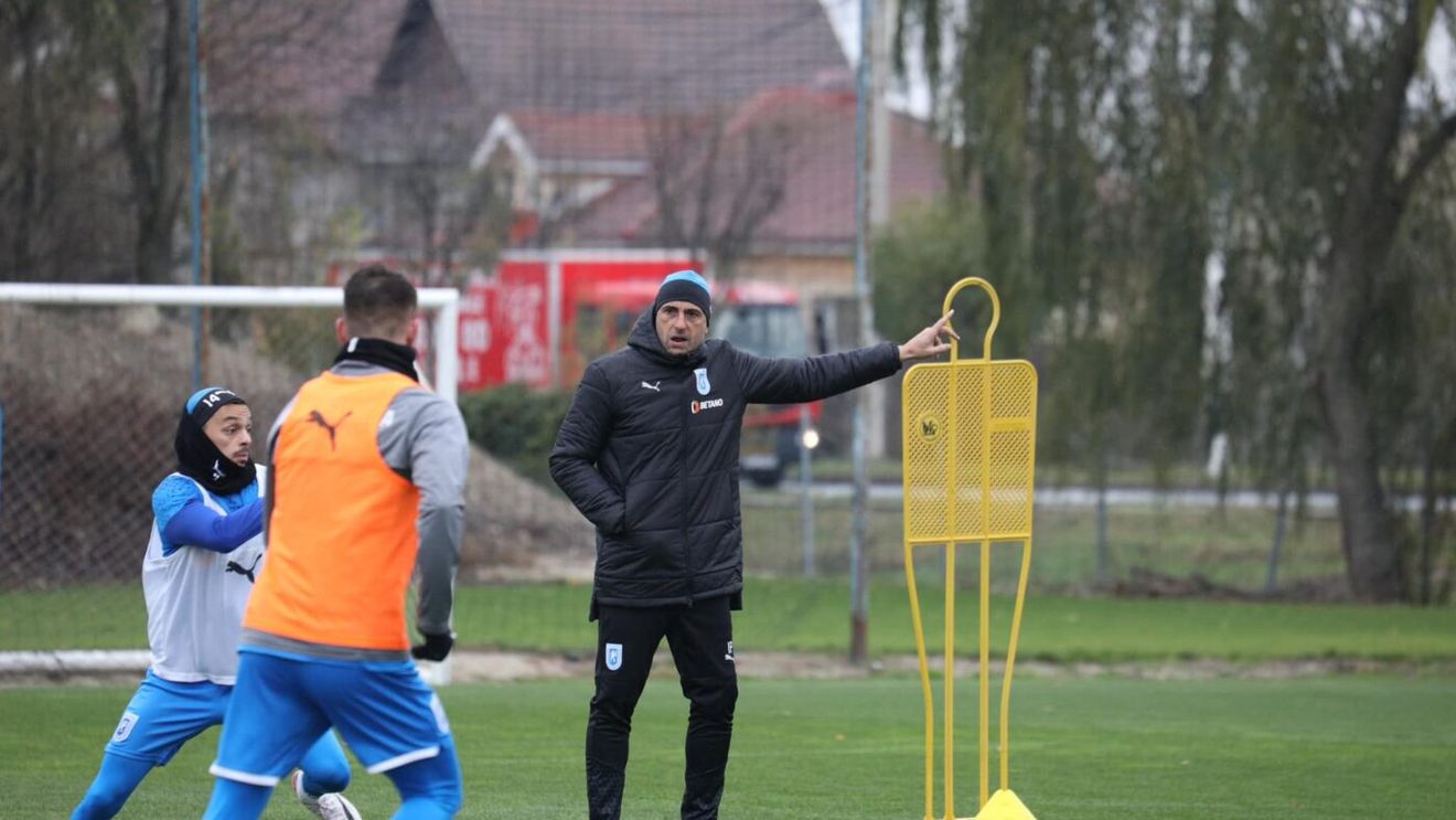 Ivaylo Petev, discurs războinic înaintea derby-ului cu CFR Cluj: „Nu o să fugim de ceea ce va fi". Ce interdicţii au jucătorii Universităţii Craiova de Ziua Naţională