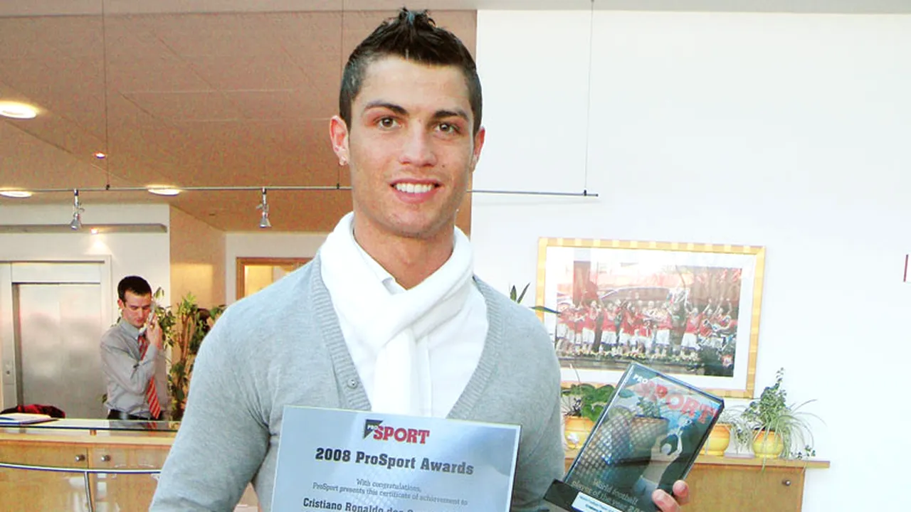 Cristiano Ronaldo se vindea pe un Porsche!