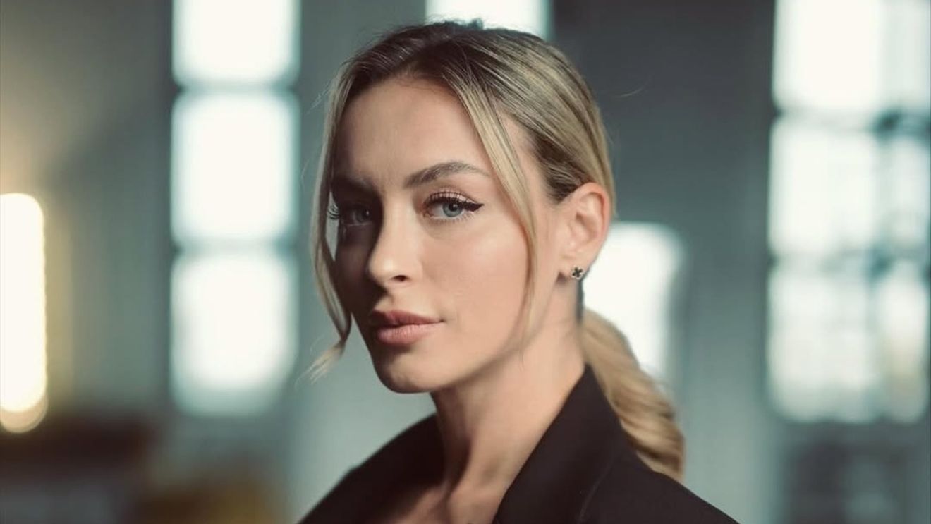 Ana Bogdan a împlinit 33 de ani și a făcut senzație de ziua ei! Ce declarație a primit sportiva: „Prietenă, terapeută, soră, luptătoare”. FOTO