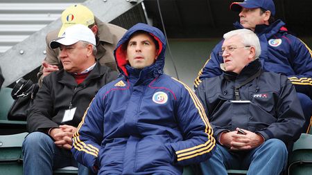 Nașu' și-a găsit nașu': Lupescu va candida pentru șefia FRF!