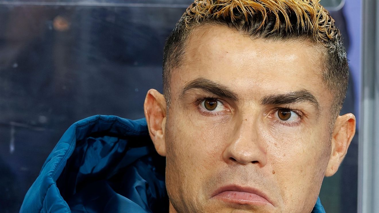 L-au lăsat nervii! Gestul care trădează starea de spirit a lui Cristiano Ronaldo, după ce a rămas pe banca de rezerve