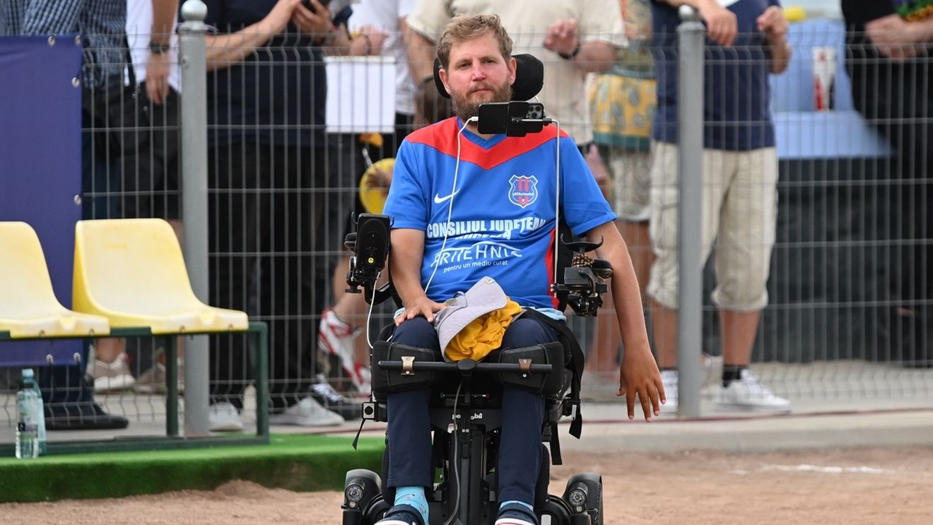 Câte milioane de euro a strâns Mihai Neșu doar din campania prin SMS cu donațiile de 2 euro lunar