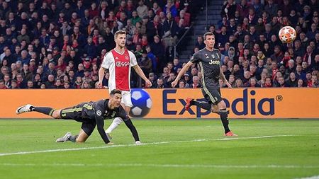 Juventus, la un egal distanță de al 8-lea titlu la rând în Serie A. Cristiano Ronaldo? "A intrat la limită, nu riscăm"