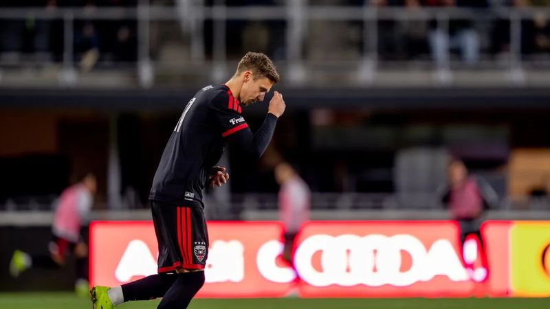 Reacția lui Louis Munteanu după ce a marcat primul gol în SUA. Vezi reuşita fotbalistului creat de Gică Hagi