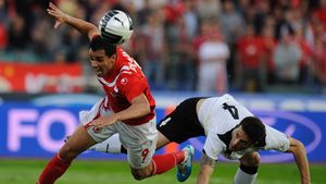 Primele declarații ale lui Michel Platini, după ce a semnat cu Dinamo!** De ce este entuziasmat că a venit în România