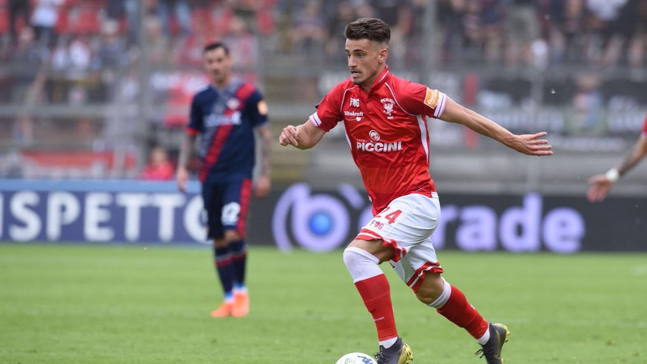 Cine este "Maestrul" care va conduce noua generație U21 a României. A ajuns în prim-planul italienilor: "Un adevărat număr 10" | GALERIE FOTO