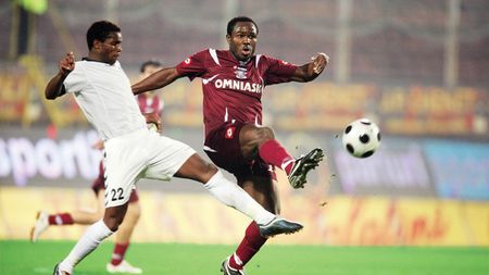 „Adefemi, întoarce-te!"