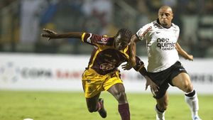 Roberto Carlos a semnat un contract cu formația Anji Mahacikala