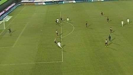 Dorel Stoica a înscris golul campionatului, **cu un "TRASOR" de la 45 de metri!