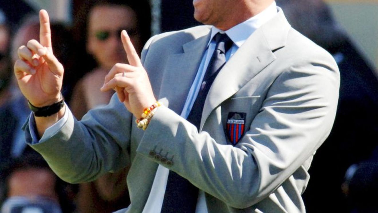 Zenga: "Aș aduce mulți jucători români în Italia"