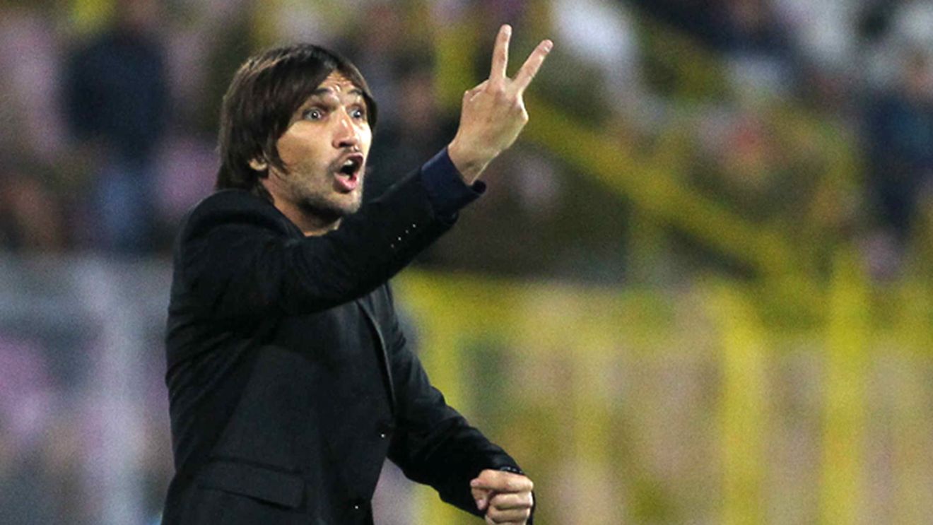 Alexa vede din unghiul care-i convine: "Am jucat și eu fotbal pe gheață. Dacă ne-ar fi condus cei de la Pandurii, nu ar mai fi ieșit de pe teren"