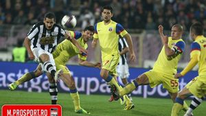 Meciul cu Petrolul este decisiv!** "Dacă va bate, Steaua are o șansă mare de a-și spăla imaginea! Performanța, las-o naibii..."