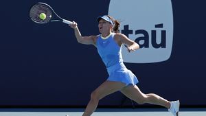 Reacția președintelui Federației Române de Tenis după eșecul dureros suferit de Simona Halep la Miami! Cum a arătat fostul lider mondial după un an și jumătate de pauză: „Atunci a fost șansa ei!” EXCLUSIV