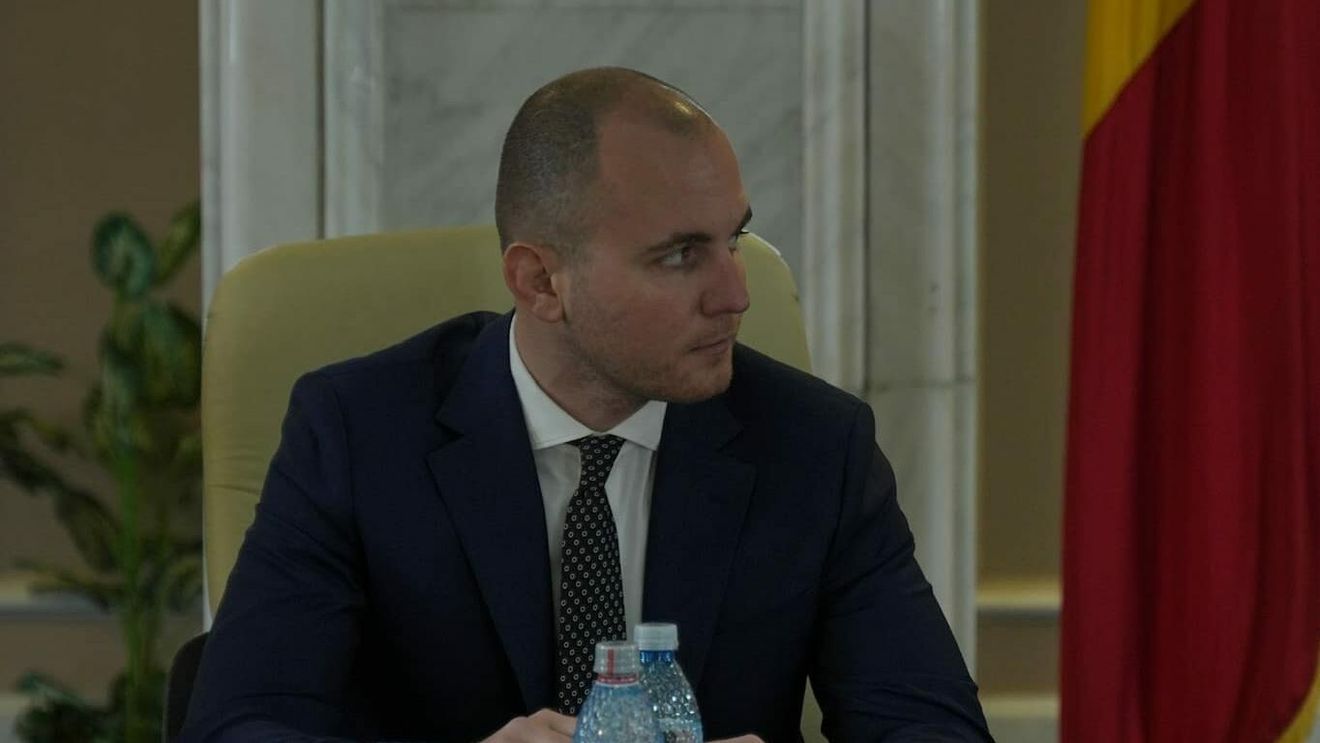 Parlamentarul Andrei Gușă vrea schimbarea din temelii a Legii 4, contestată aprig de suporterii din România! Nu a ezitat să apeleze la celebrele vorbe ale lui Winston Churchill: „Am putea foarte bine să îl parafrazăm”