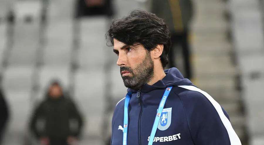 filipe-coelho-klaus-iohannis-betoniera-fotbal-pastila-de-la-manila-gabriel-berceanu