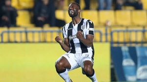 VIDEO | Opriți campionatul, s-a marcat golul sezonului! Căpitanul lui PAOK Salonic a marcat o bijuterie de gol în deplasarea câștigată de echipa lui Răzvan Lucescu
