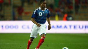 Francezii, șocați de forța României! Evra a avut "vedenii" pe teren: "Am avut impresia că sunt 12! Au alergat ca nebunii!"