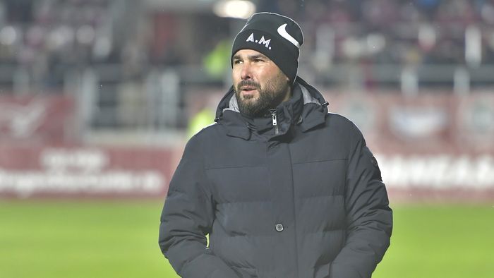 Atacantul luat de Rapid, desființat de Adrian Mutu: „Transfer RATAT”