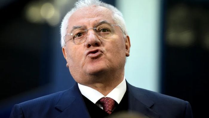 Ce muncă „penibilă” era pus Mitică Dragomir să facă atunci când era mic pentru a scoate bani! Mama lui îl trimitea: „Îmi era o rușine!”