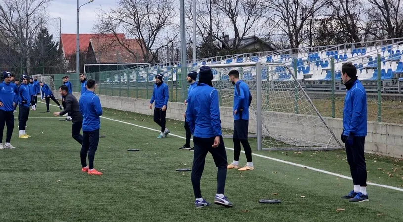 Fostul fotbalist al FCSB a revenit în Superliga, dar nu a mai jucat niciun meci oficial din vară! Anunțul antrenorului despre jucătorul pe care Gigi Becali îl distrugea: „N-are ce căuta într-o echipă. Pierzi campionatul și milioane de euro din cauza unui bezmetic ca ăsta”