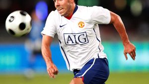 Manchester a plătit 40 de milioane de euro pentru Tevez