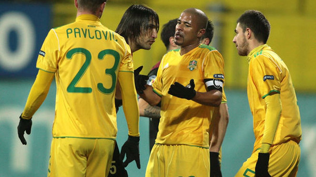 Wesley, drum liber spre Steaua:** "Este un subiect depășit pentru Dinamo!" RENUNȚĂ‚ 'câinii' la aducerea unui nou stelist? "Șanse mici"