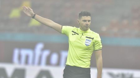 Arbitrul Marian Barbu, viciere de rezultat în favoarea FCSB în meciul cu UTA! Verdictul dur al lui Marius Avram, specialistul ProSport: "A dat greșit două lovituri de la 11 metri pentru echipa gazdă!" | EXCLUSIV