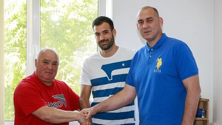 Dinamo, pur și simplu de neoprit la handbal! „Dulăii” au convins un nume mare să rămână în „Ștefan cel Mare”