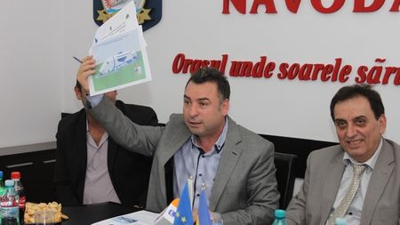 Primarul din Năvodari vine cu o variantă șocantă: "Mut echipa în Bulgaria!"