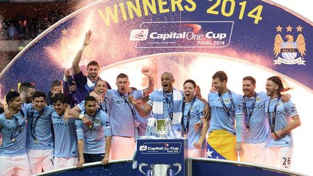 VIDEO - Jucătorii lui Manchester City au stricat trofeul Cupei Ligii Angliei