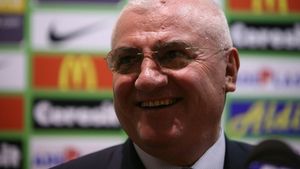 "M-au impresionat aseară câțiva 'tricolori'**, dar nu le zic numele, că li se urcă la cap!"