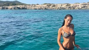 Ea este femeia care l-a înfundat pe Dragoș Săvulescu. Fosta soție a lui Eros Ramazzotti l-a dat pe mâna poliției pe afaceristul român | GALERIE FOTO