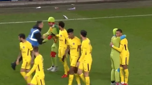 VIDEO | Țestoasele ninja au invadat terenul în Ligue 1 :) Imaginile amuzante cu reacția lui Dani Alves și legătura dintre Mbappe și „invadatori”