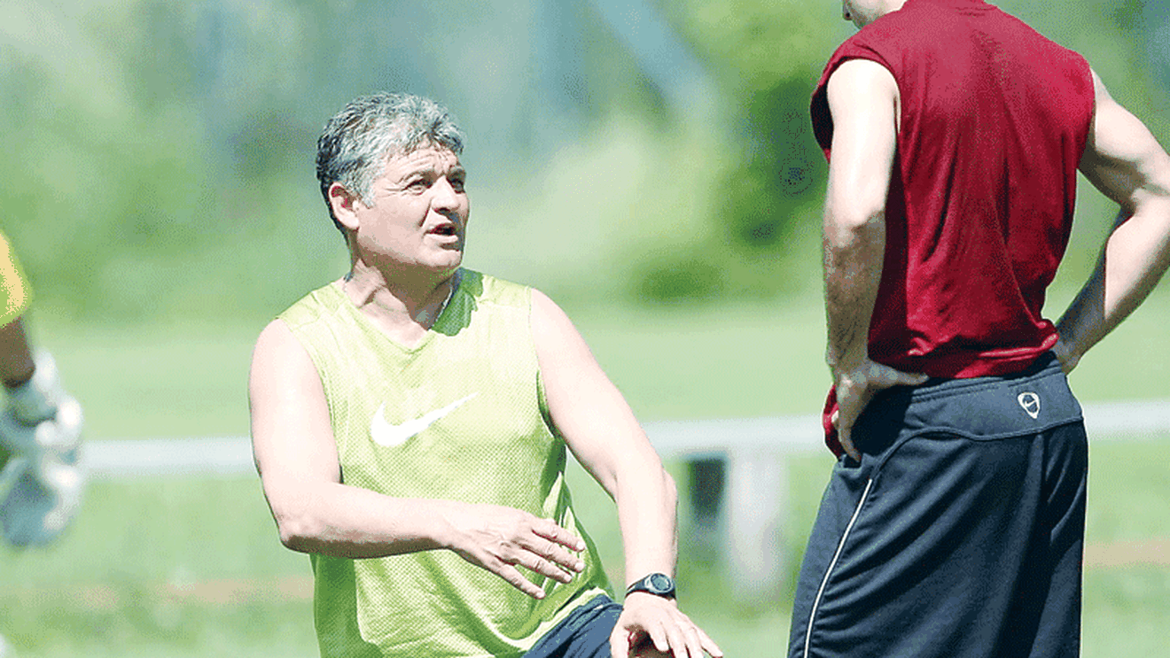 Andone îl vrea pe Zicu la CFR