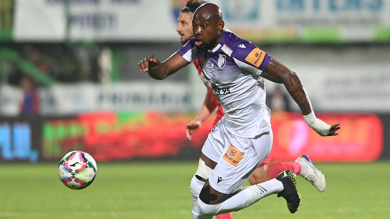 S-au finalizat negocierile între Arnold Garita și FCSB. Trimisul lui Gigi Becali a făcut anunțul: „E adevărat”