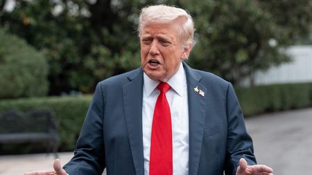 A venit răspunsul lui Donald Trump după ce europenii s-au filmat în timp ce îi transmiteau o întrebare