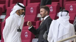 David Beckham e dispus să participe la cumpărarea clubului Manchester United. Familia Glazer cere 7 miliarde de euro pentru „diavoli”