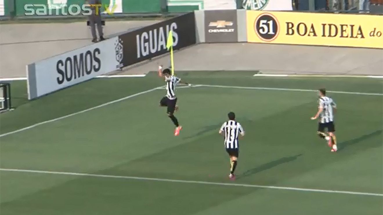 VIDEO | "Noul Neymar" face senzație la Santos. A marcat două goluri de mare atacant și Barcelona e cu ochii pe el