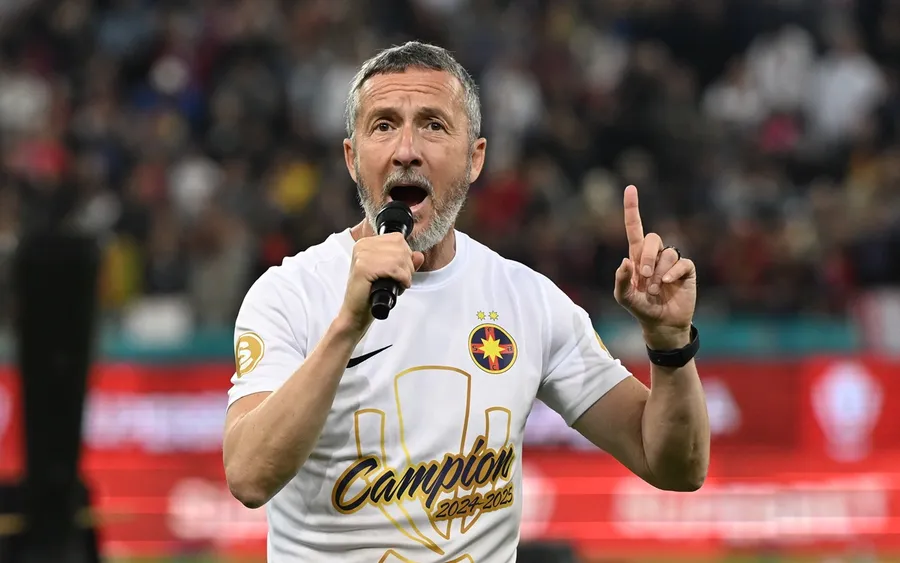 Stand-up comedy cu Meme Stoica despre transferul lui Perianu la CFR Cluj „L-au luat pentru că e frate cu Louis Munteanu. Are statut acolo, pleacă pe 18 milioane”