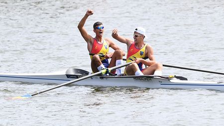 Jocurile Olimpice de Tineret. Canotajul punctează la Buenos Aires: medalii de argint și de bronz la dublu rame. Andreea Dragoman, calificată în semifinalele probei de simplu la tenis de masă