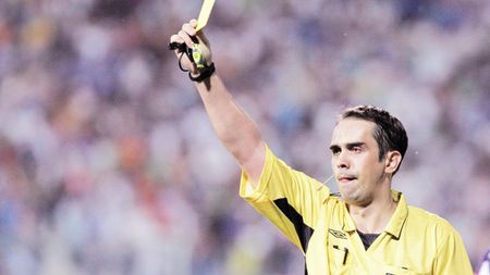EXCLUSIV "U" acuză desemnarea lui Augustus la meciul cu FC Vaslui de luni!